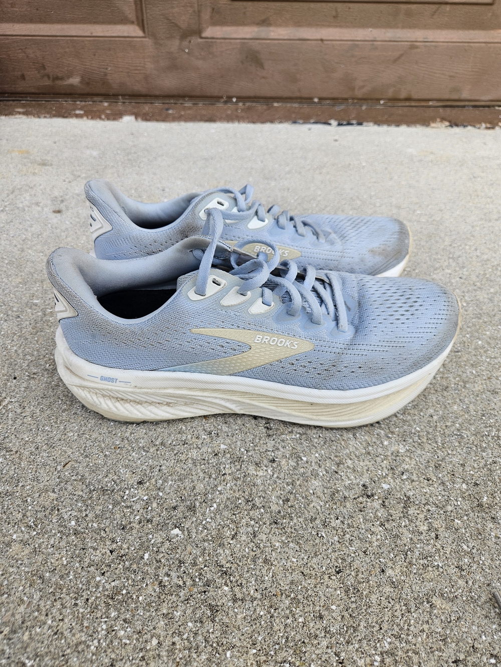 Brooks Ghost 17 Women’s Size US 7 Uk 5 Med ‘Skyway/Coconut/Sand ’ Running Shoes